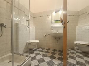 Ванная комната в Pension Kappel +29 фотографий