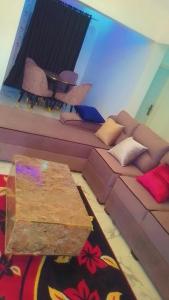 Χώρος καθιστικού στο House 22 Apartment