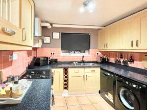 Η κουζίνα ή μικρή κουζίνα στο Belleaire Phoenix +16 φωτογραφίες