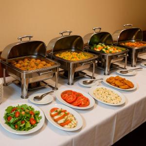 Jídlo v hotelu nebo okolí