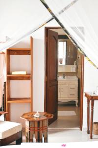 Kuchyň nebo kuchyňský kout v ubytování Habari House