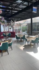 Εστιατόριο ή άλλο μέρος για φαγητό στο Sujimotos