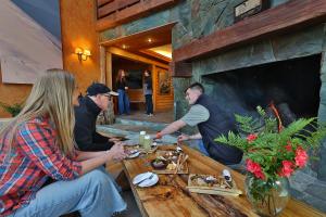 Huéspedes de Petrohue Lodge