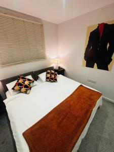 Postel nebo postele na pokoji v ubytování Marlowes Flat 3 + 11 fotografií