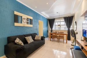 Et tv og/eller underholdning på Apart no centro, ao lado do Cambuí