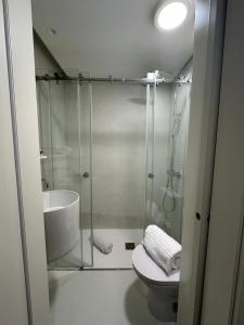 Et badeværelse på Rossio Garden Suites