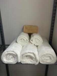 Imagen de la galería de Condo at the vineyards, en Kingston 37 fotos más