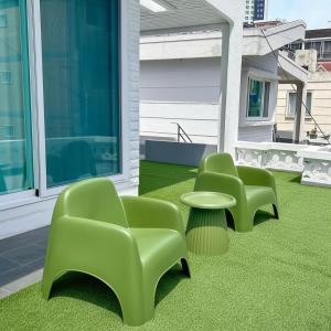 Khu vực ghế ngồi tại 부산앤유 Busan&u - 광안리해수욕장 도보 5분, 지하철 도보 5분