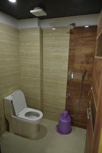 Koupelna v ubytování Hotel Satyabhama Lodge