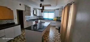 Nhà bếp/bếp nhỏ tại Kidoh's apartment