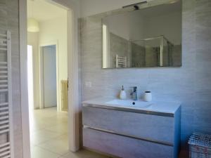 Koupelna v ubytování Lily House + 27 fotografií