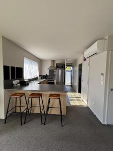 Køkken eller tekøkken på Sun and fun in the Bay