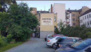 Afbeelding uit fotogalerij van Hotel Merkur in Niederdorla