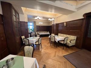 Fotografie z fotogalerie ubytování Hotel Merkur v destinaci Niederdorla