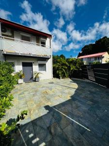 Bygningen som villaen ligger i + 25 billeder