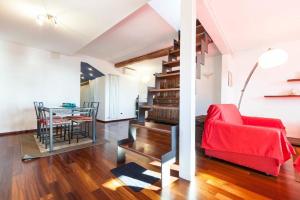 A kitchen or kitchenette at Sunflower Apartment with private terrace and lift