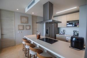 Køkken eller tekøkken på 2BR for 8 guests with views in Baru