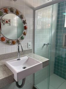 Et badeværelse på Búzios apartamento paraíso lll