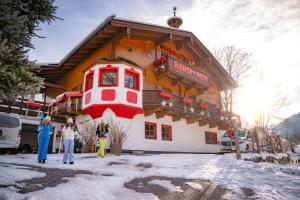 Tòa nhà nơi căn hộ tọa lạc