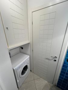 Φωτογραφία από το άλμπουμ του Palm Grove House σε Loano