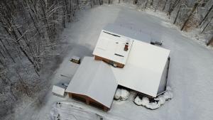 Beechwood Home Brought to you by GetAway Vacations v zimě