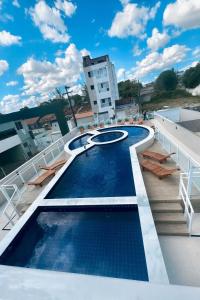 Swimmingpoolen hos eller tæt på Apto elegante no Catolé 206