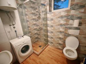 Phòng tắm tại Stan Apatin