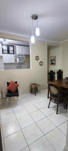 Et opholdsområde på Refúgio Premium UNIRP Av Roberto Marinho