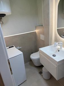 Ванная комната в BK Urban Living +16 фотографий