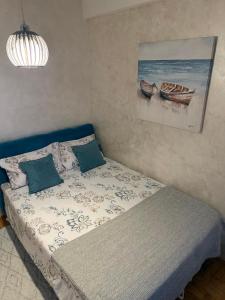 Ένα ή περισσότερα κρεβάτια σε δωμάτιο στο Apartman Odmor012 +41 φωτογραφίες