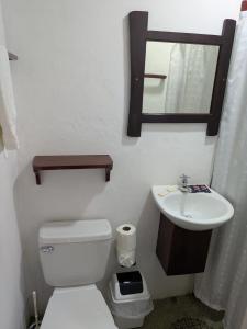 Koupelna v ubytování Chale's House Hotel