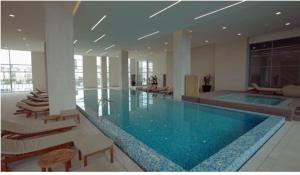 La alberca dentro o cerca de BW Residences - Belgrade Waterfront