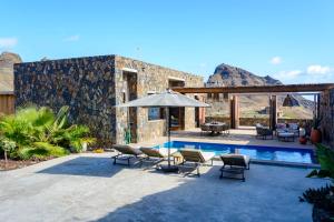 Bazén v ubytování Casa Vinti9 nebo v jeho okolí