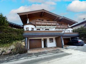 Clădirea în care este situat/ăchaletul