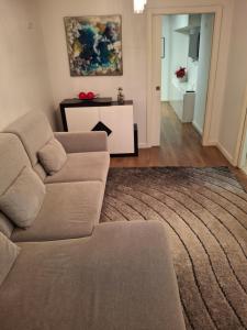 Fotografie z fotogalerie ubytování DILSHADZ DREAMZ LUXURY home v destinaci Amora