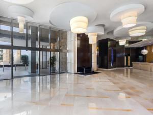 Ο χώρος του λόμπι ή της ρεσεψιόν στο Mantra Towers of Chevron +100 φωτογραφίες