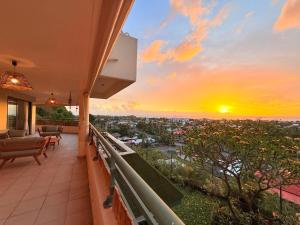 En balkon eller terrasse på Tahiti Moana Vista