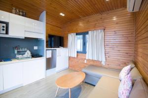 Køkken eller tekøkken på Bungalow 1 phòng ngủ View Hồ Melly - Vũng Tàu + 35 billeder