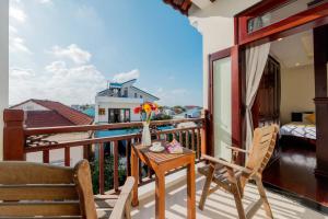 Balkón nebo terasa v ubytování Paradise Boutique Hoi An