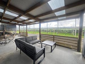 Et opholdsområde på Harbour Heights Cabins