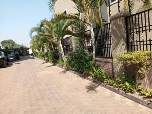 Φωτογραφία από το άλμπουμ του Bavado Courts στην Καμπάλα