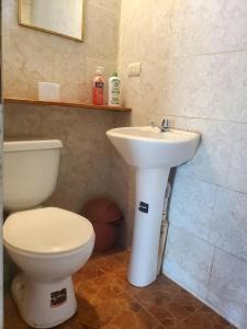 Et badeværelse på Cabaña Mirador de Vilcabamba