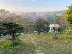 Naturlandskabet i nærheden af resortet + 26 billeder