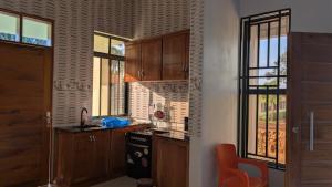 Η κουζίνα ή μικρή κουζίνα στο Dans place