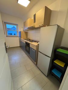 Kuchyň nebo kuchyňský kout v ubytování Großzügiges Design-Loft in Aulendorf