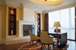 Posezení v ubytování Renaissance Beijing Capital Hotel