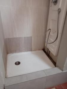 Et badeværelse på Petit nid au calme