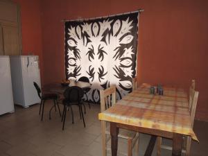 Een keuken of kitchenette bij Isla Francia