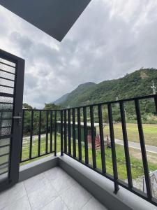 Nespecifikovaný výhled na hory nebo výhled na hory při pohledu z ubytování v soukromí + 80 fotografií