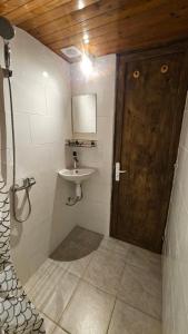 Ένα μπάνιο στο Mini cozy au MontBlanc +9 φωτογραφίες